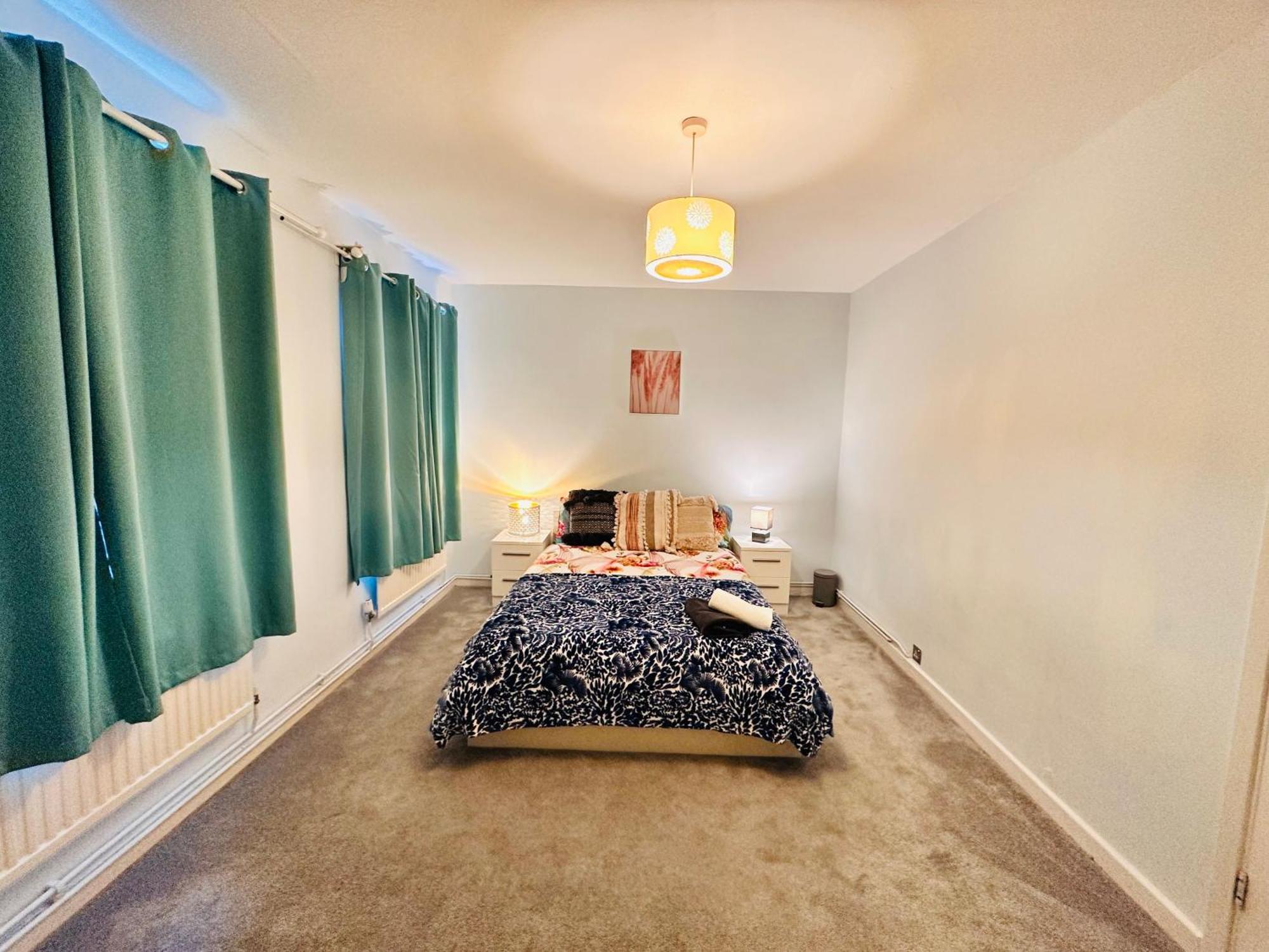 Victoria Family Apartment In Central 런던 외부 사진